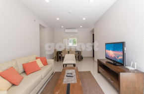 Spacious 2 Bedroom Apt In Villa Morra